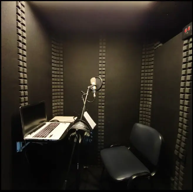 Cabina de voces para locución